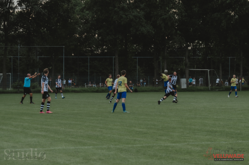 Woensdag - herenvoetbal (2023) Veluwade 28